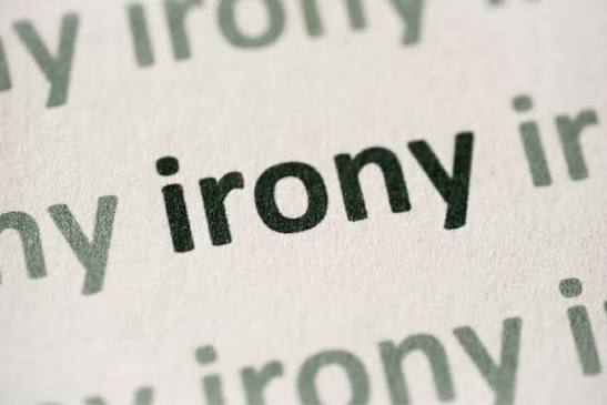 دربارۀ این مقاله بیشتر بخوانید How Does the Brain Understand Sarcasm and Irony? The Neuroscience of Reading Between the Lines